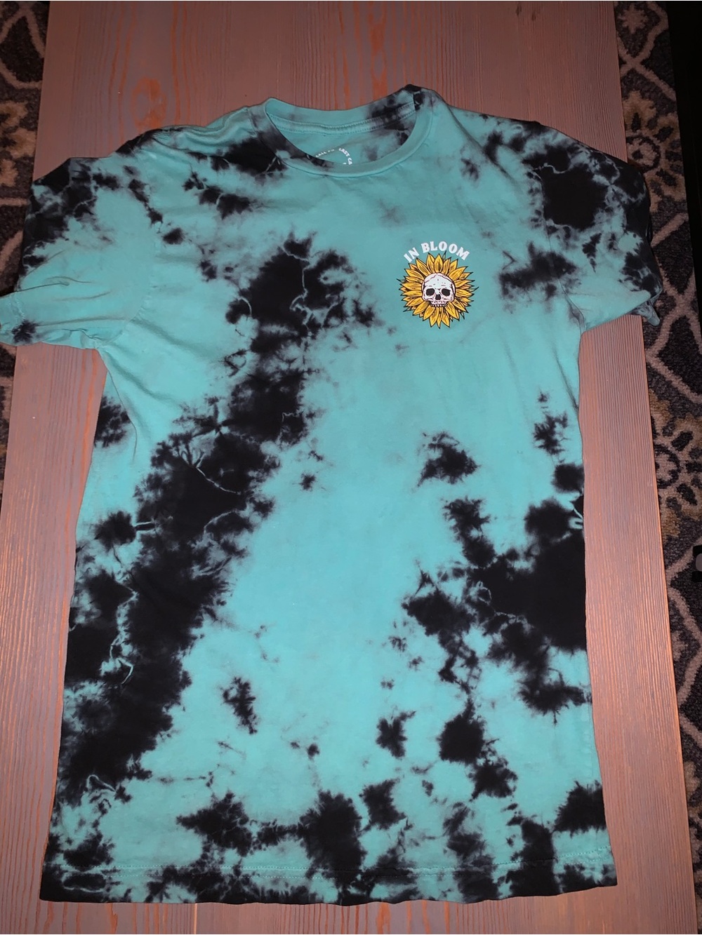 In Bloom Sunflower Graphic Tee - Aqua & Black